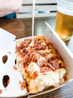 Bacon cheese fries