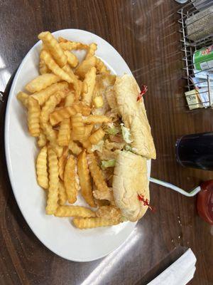 Shrimp poboy