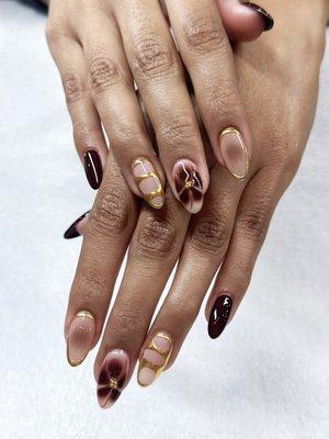 Golden touch, sharp nails, and zero regrets  by Stella