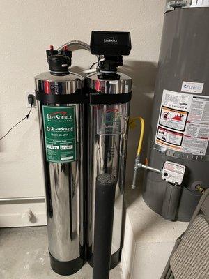 This is our New LifeSource water System!