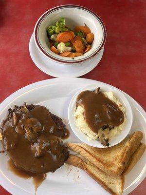 Complete Chopped Steak Dinner Meal