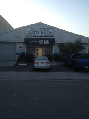 Bon Voyage Auto Body