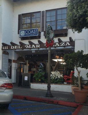 Del Mar Plaza