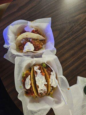 Tacos 3 hard beef 2 soft chicken