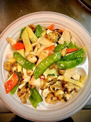 Moo Goo Gai Pan