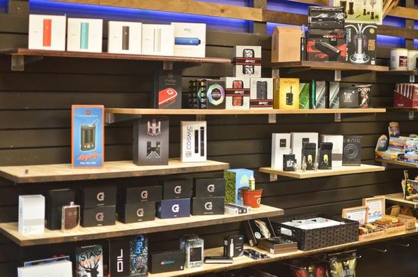 largest selection of dry herb vaporizers and concentrate portable and table top vaporizers anywhere in Chicago