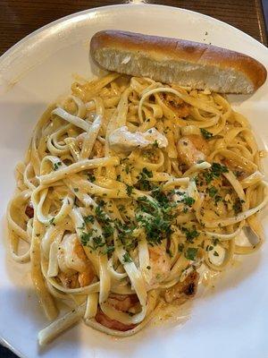 Cajun Shrimp & Chicken Pasta