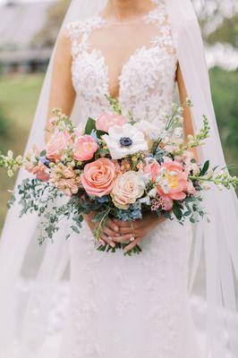 pastel bridal bouquet