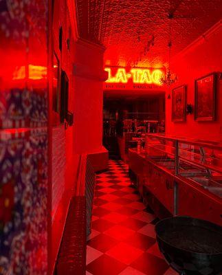 Inside La Taq