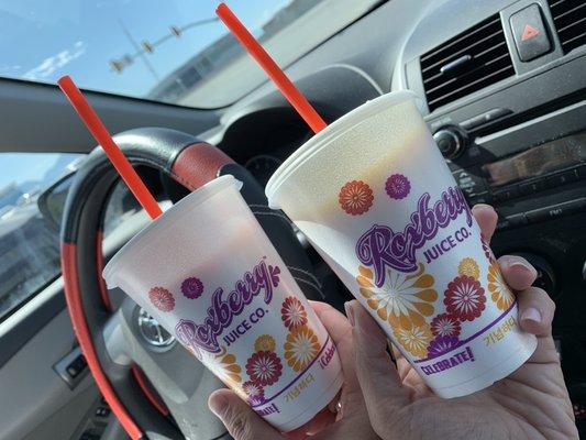 Fresh smoothies without getting out of the car!