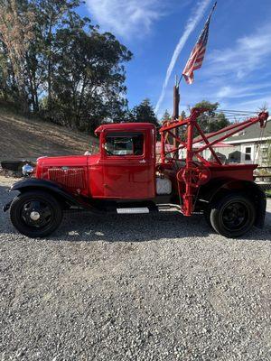 Full detail for this Classic Ford ! Make sure to schedule your appointment or call us for more information.