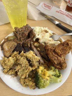 Stuffing , Steamed Broccoli, Fried Chicken, Meatloaf, Mashed Potatoes & Gravy