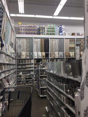 Bed Bath & Beyond of North Attleborough -- 1360 South Washington Street / Route 1, North Attleborough       Interior