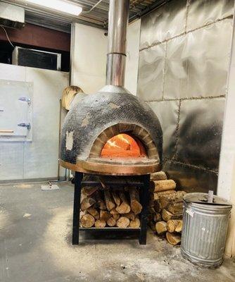 Cool wood fired oven.