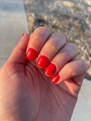 Red gel nail