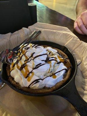 Chocolate Chip Cookie in the skillet, perfect ending~