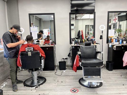 Xtreme Cuts Barber Shop