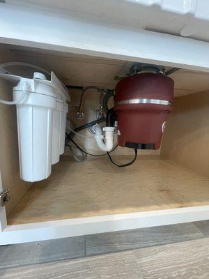 Garbage disposal install