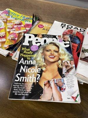 If you're still wandering whatever happened to Anna Nicole Smith in 2023 do they ever have the magazine selection for you!