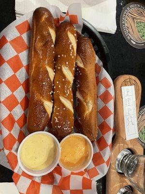 Bavarian Pretzels w/ Beer cheese and Honey Mustard