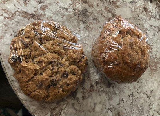 Oatmeal raisin cookie and coffee cake muffin