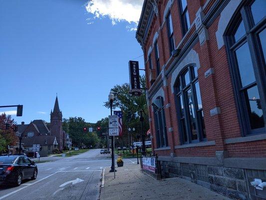 The Brew Bank occupies an attractive brick building near the center of Ridgway, Pennsylvania.