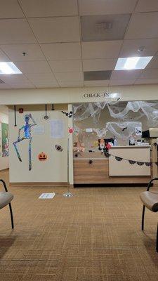 I happened to go for my first appointment with RGW on Halloween. They had the entire office decorated.