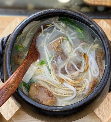 Beef Guo Qiao Rice Noodle after mixing the ingredients