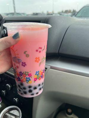 Strawberry Milk Tea with Bubble