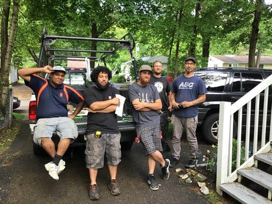 Hardworking and honest , good siding crew. They ROCK !