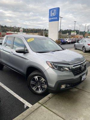 Side view 2019 Ridgeline