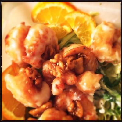 Honey Walnut Shrimp. Those are orange slices, just to give you an idea of how HUGE these shrimp are!