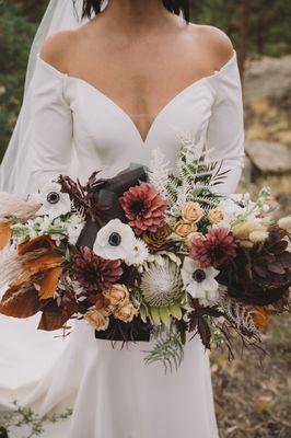 Palmer Flowers Greeley is your go-to wedding and event florist in Greeley, CO.