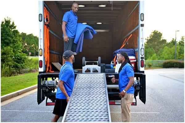 we provide excellent moving and packing services! "Brothers on the move" is Now providing movers in Newnan, Peachtree city, Fayetteville, Se