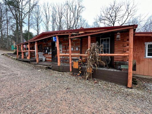 Getaway cabins office