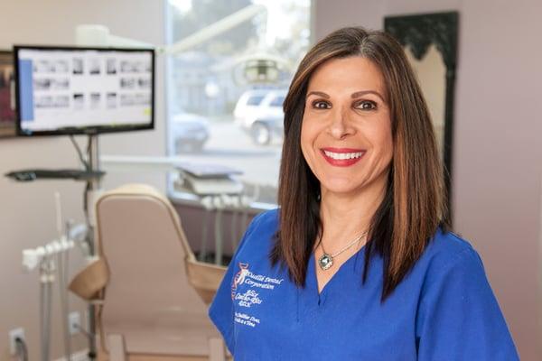 Alice Coelho-Rios, R.D.H. Dental Hygienist