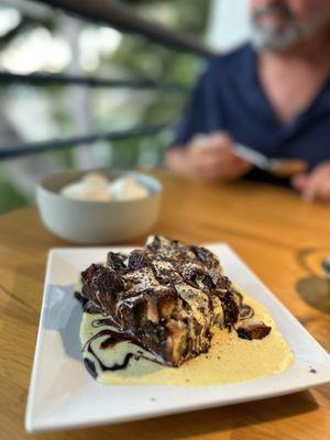 Cinnamon bread pudding.