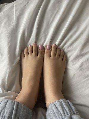 Perfect pink toes