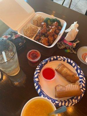 General Tso's Chicken lunch with Beef Egg Roll and Egg Drop Soup.