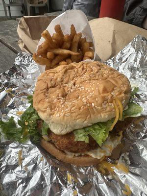 Halibut sandwich & fries