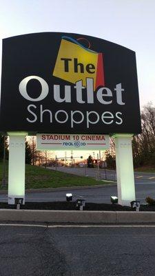 The sign in front of The Outlet Shoppes