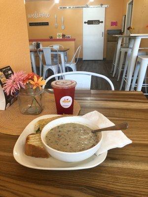 Turkey Pesto Chicken Panini, creamy mushroom soup and raspberry lemonade.