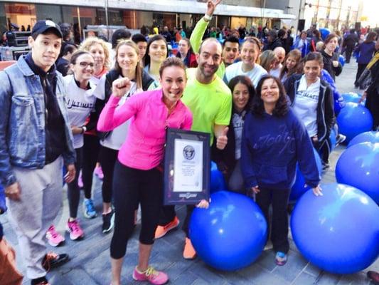 Anthony Giallanzo and Michelle Bridges of Biggest Loser Australia break Guinness World Record for Largest Exercise Class!