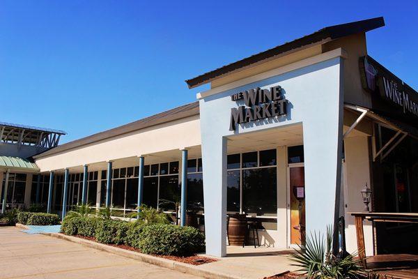 The Wine Market is located at 2051 Gause Blvd E. - Slidell, LA 70461. We offer a full service bar and restaurant open 6 days a week.