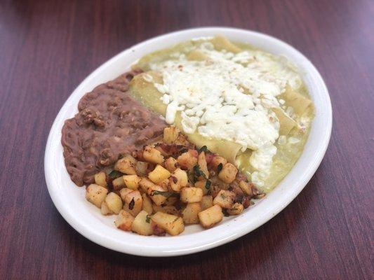 Enchiladas Verdes

Ordinary Mozzarella Cheese in a homemade corn tortilla topped with our secret green salsa