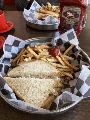 Chicken Salad on Wheat with fries