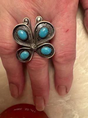 Butterfly ring