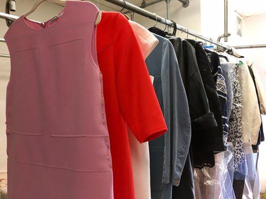 Luxury Agnona, Courrèges dresses to be altered by Anna!