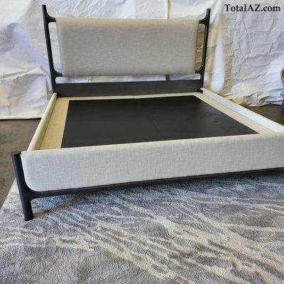 https://totalaz.com/ols/products/new-king-size-bed-frame