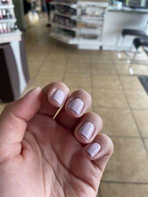 I recommend asking for the full nail to be polished (my sides weren't until I kept pointing it out) & I was left with polish on my skin.